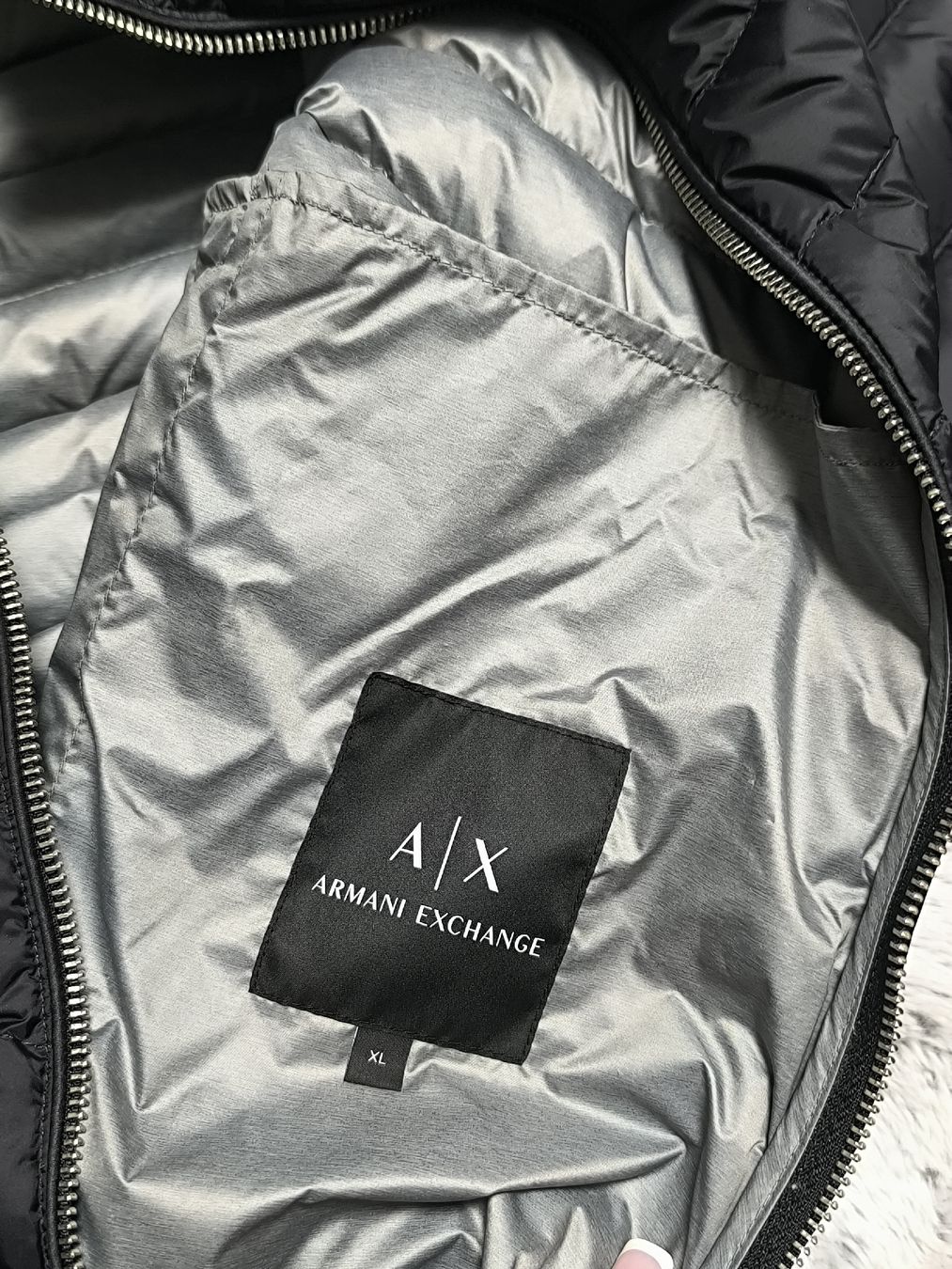 Armani Giacche: Armani Weste , gr.L neu – Nuovo e nell'imballaggio originale da Oftringen venduto da Lejaleja 3