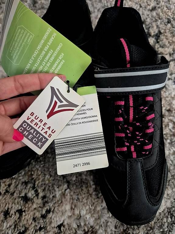 Scarpe da donna: Scarpe da bicicletta per donna  – Usato da Giubiasco venduto da vdv_9z9n 2