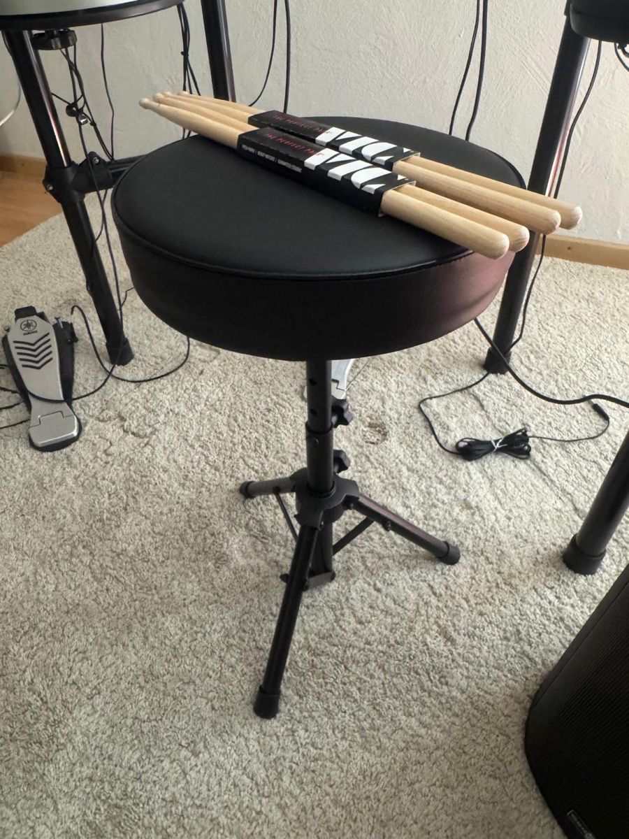 Yamaha Strumenti musicali: Yamaha DTX 482K E-Drums Bundle – Usato da Niederhasli venduto da Nick95 3