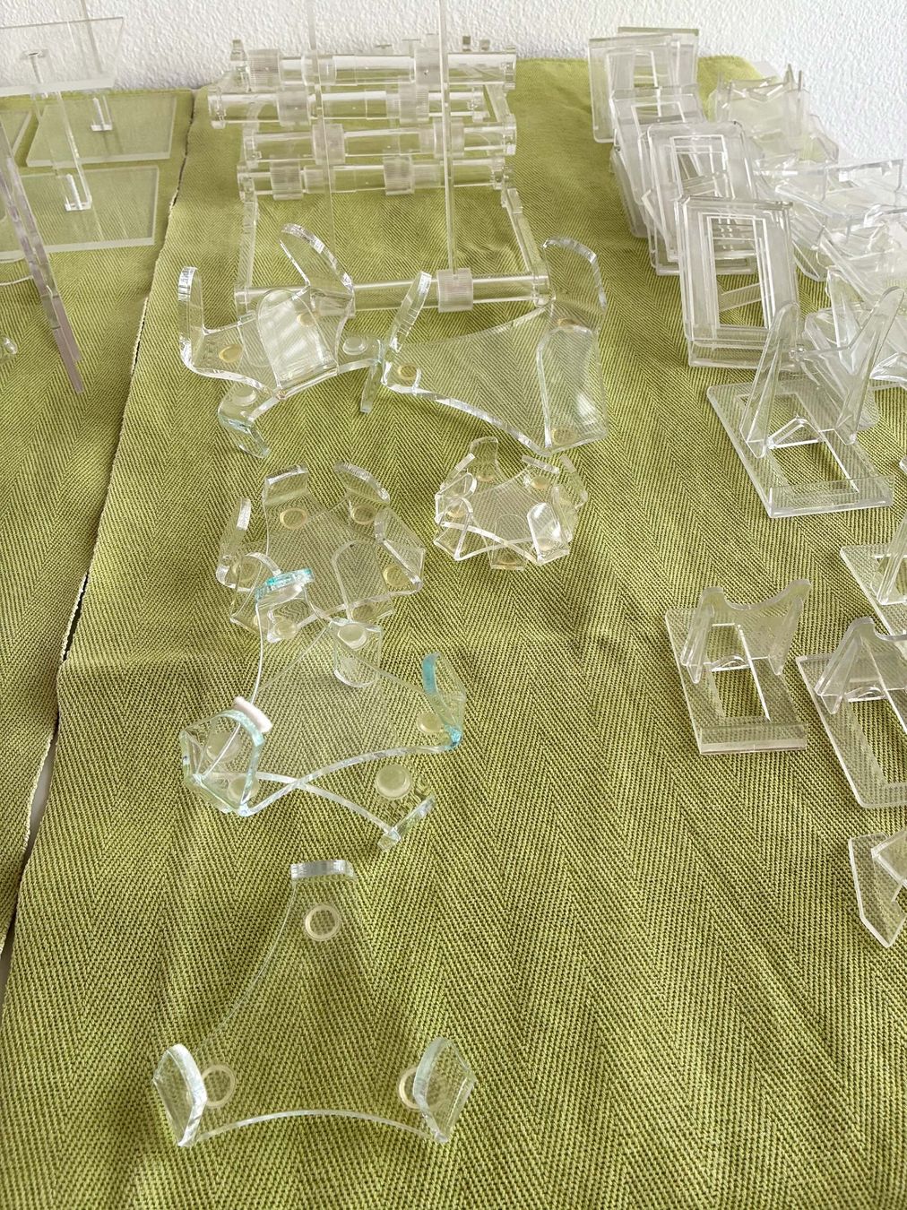 Sonstige Dekorationen & Accessoires: Diverse Plexiglas Ständer – Gebraucht aus Bäretswil von robsonantik 6