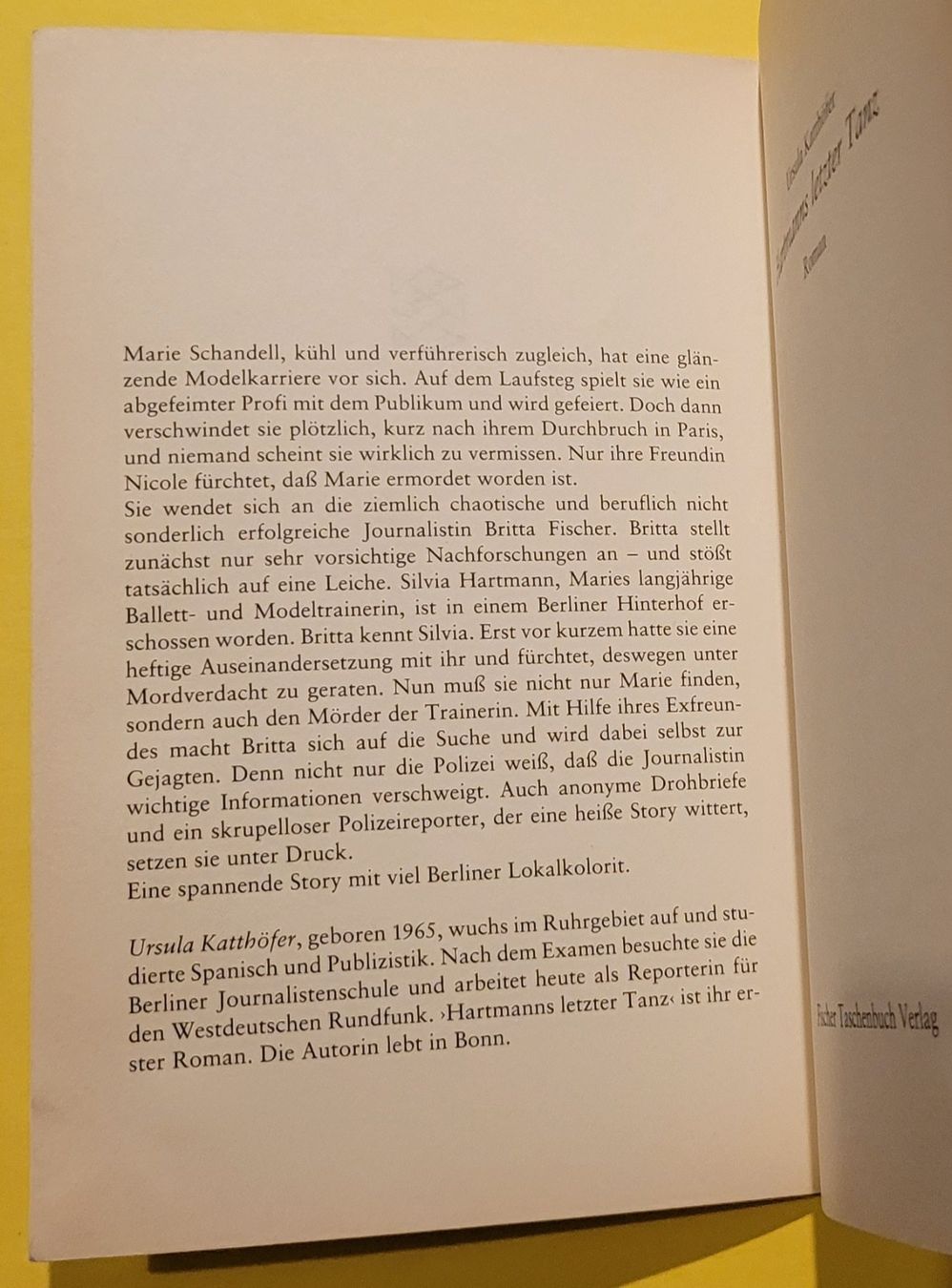 Libri: Hartmanns letzter Tanz    von   Ursula Katthöfer – Usato da Zürich venduto da Avd 4