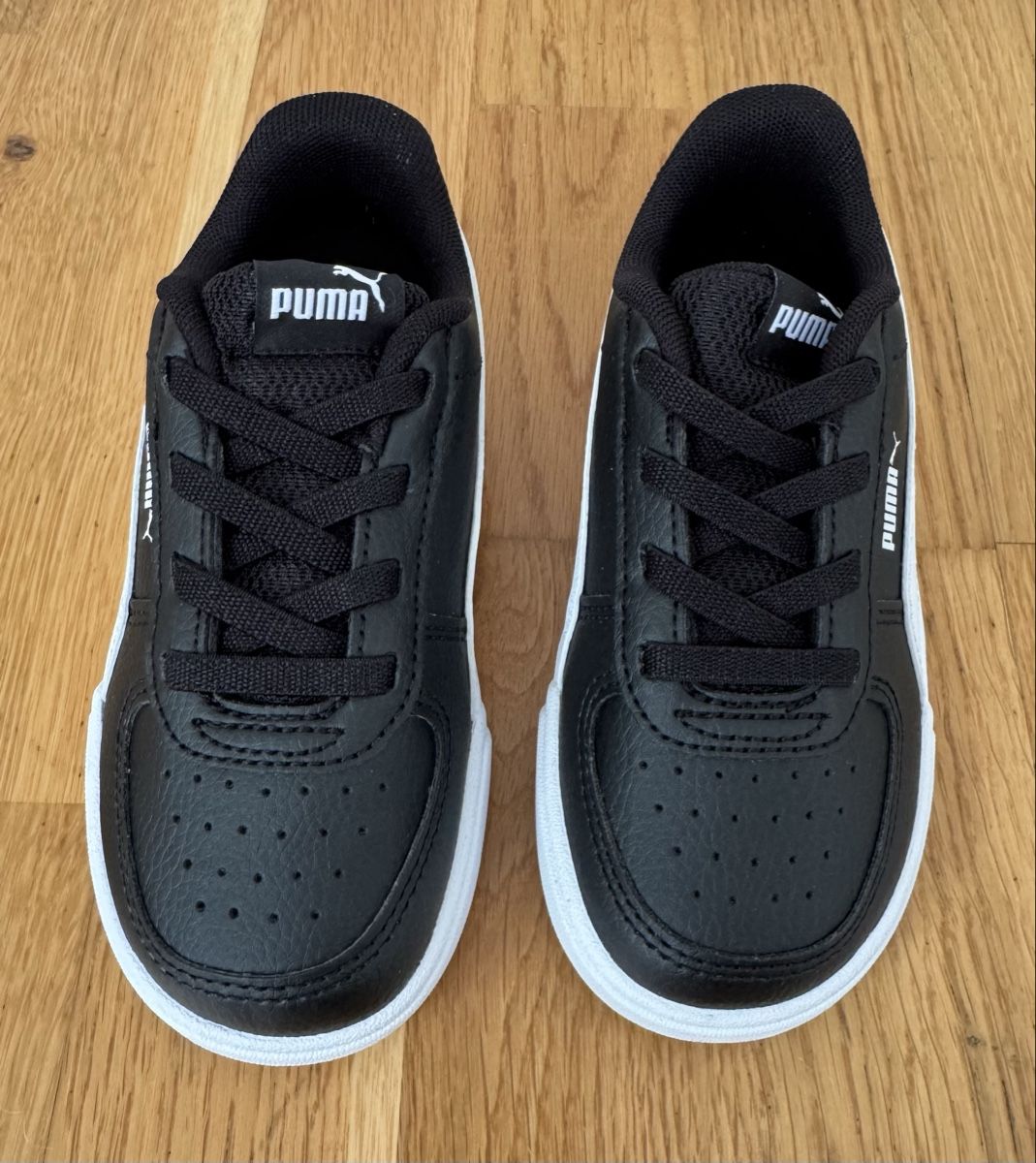 Puma Scarpe per ragazzi: Puma Caven AC Inf Sneaker, Grösse 25, Neu – Nuovo e nell'imballaggio originale da Flumenthal venduto da Krajan 1