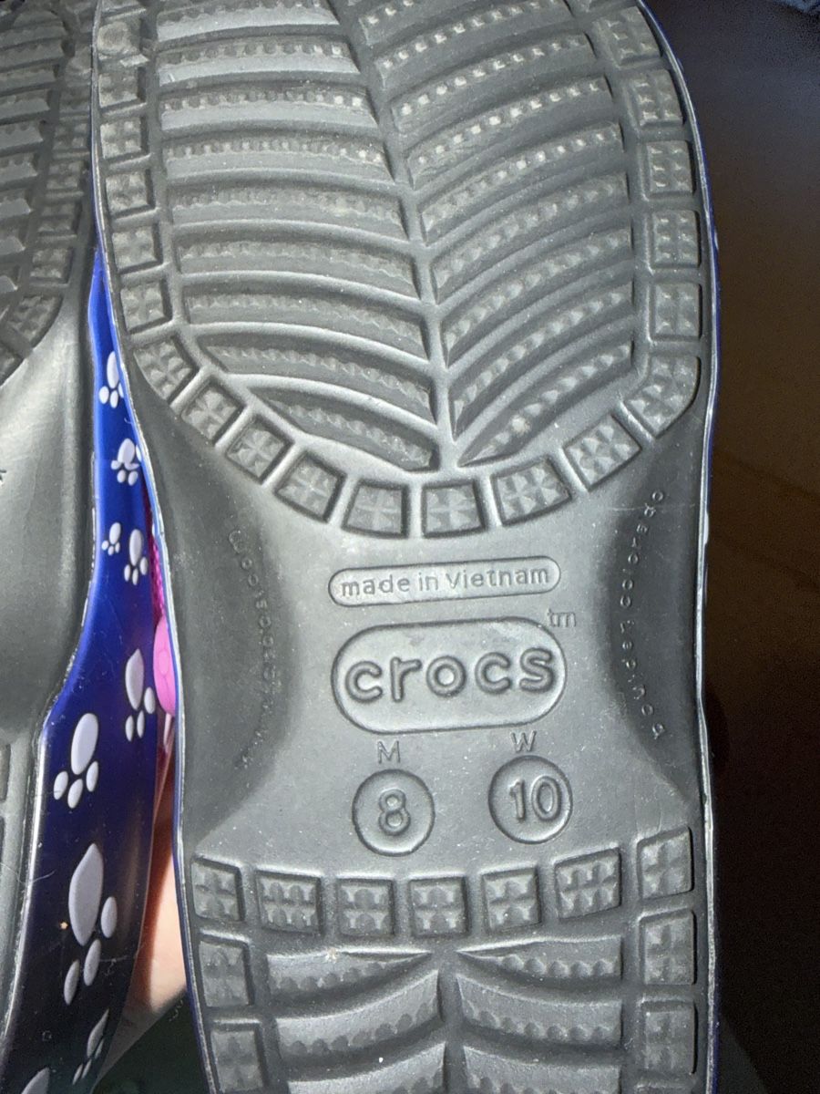Crocs Scarpe da uomo: Crocs Cheshire Cat Grösse M8 W10 – Usato da Krummenau venduto da sel_5ltl 2