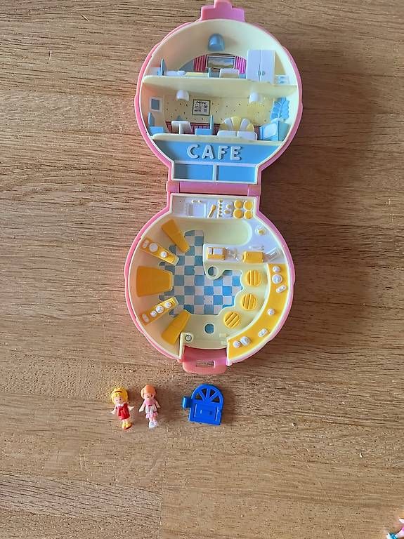Polly Pocket Spielzeuge: Pollys Cafe – Gebraucht aus Zürich von jea_pf2t
