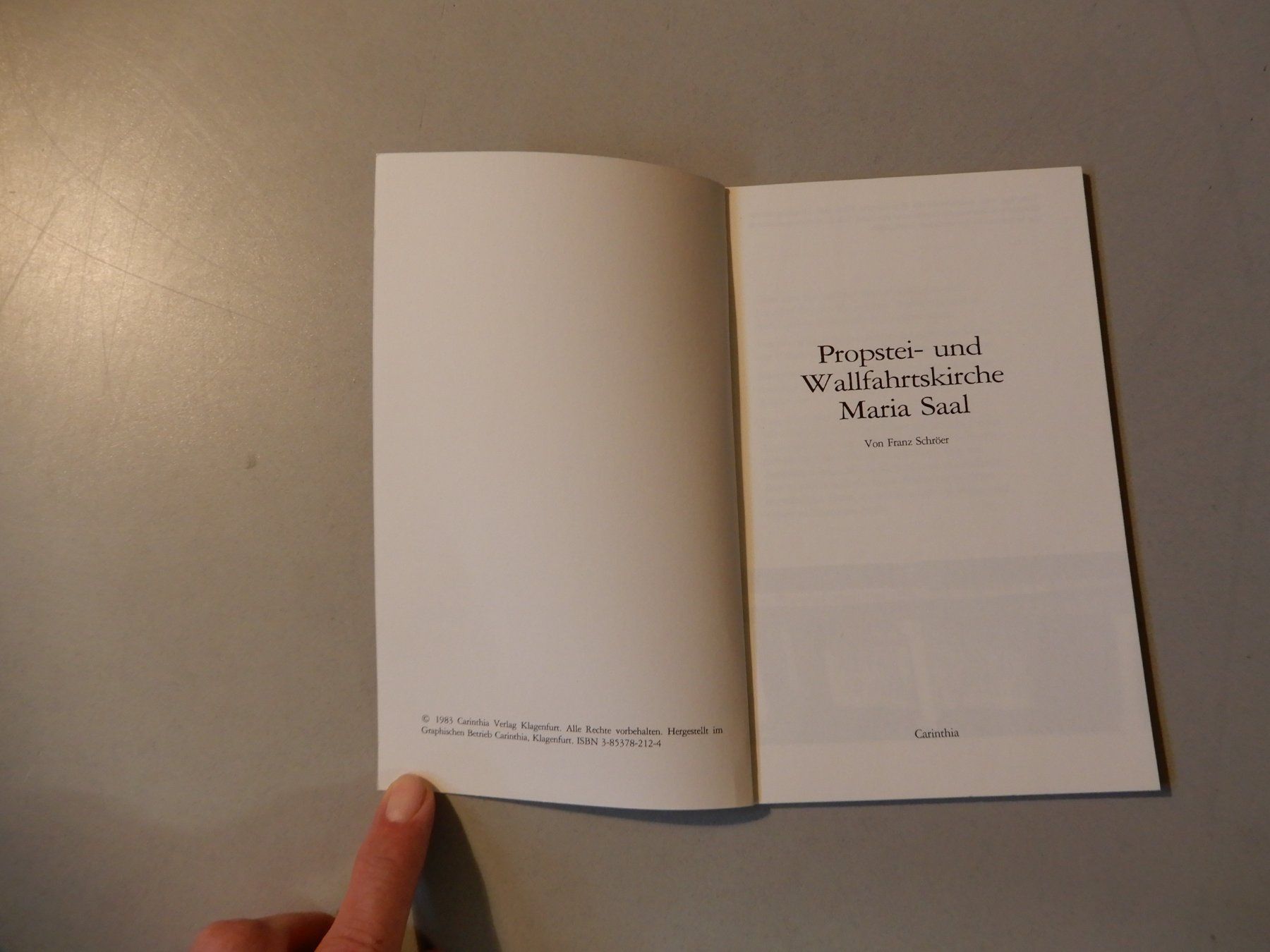 Libri: Propstei- und Wallfahrtskirche Maria Saal – Usato da Erstfeld venduto da Mario_boe0 1