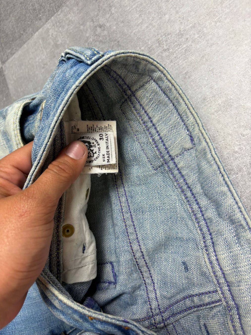 Diesel Jeans: Vintage Diesel Bootcut Flared Jeans (M) – Usato da Werdenberg venduto da hase.vintage 5