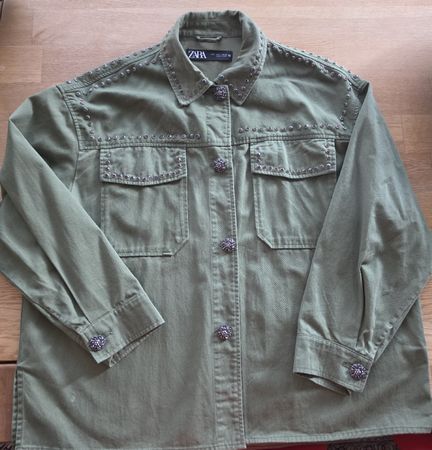 giacca Zara verde con borchie taglia L