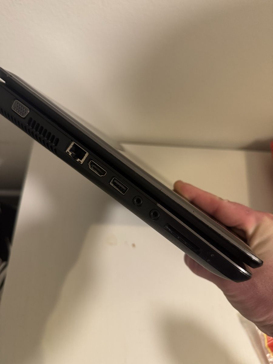 Hewlett Packard Notebooks: HP 650 Notebook PC - Voll funktionsfähig – Gebraucht aus Adliswil von Pacifoll 3