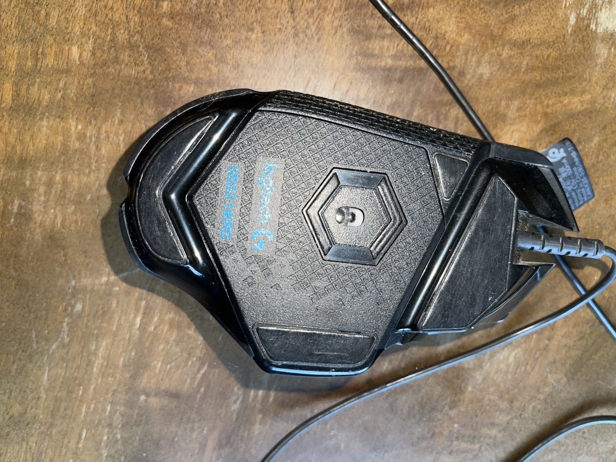 Logitech Souris: Souris Gaming Logitech G502 Noir État d'usage – Défectueux à Genève par Yasasa 3