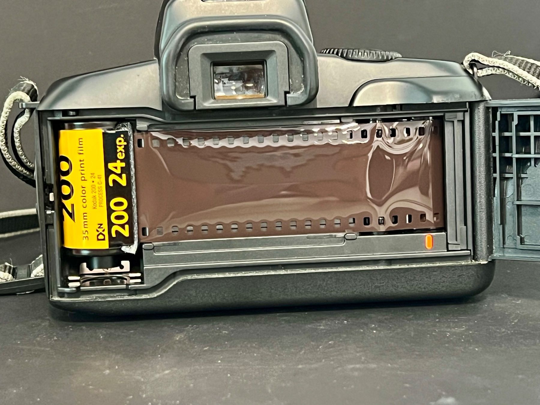 Canon Kamera: Canon EOS 750 + objectif Canon 35-70mm et housse – Gebraucht aus Sion von ROBY_ROBY_ROBY 6