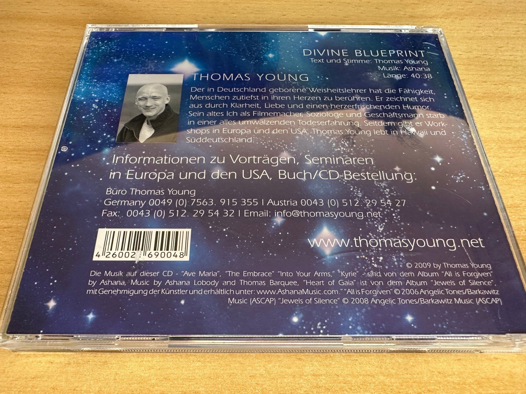 CD: Thomas Young, Ashana – Divine Blueprint – Usato da Rikon im Tösstal venduto da Alpenmutz 1