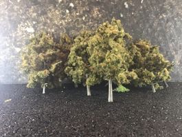MODELL BÄUME H0 10 STÜCK