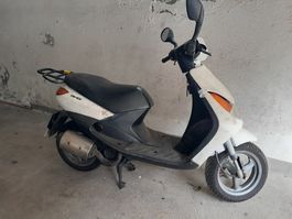Roller Peugeot Vivacity 50 für Bastler