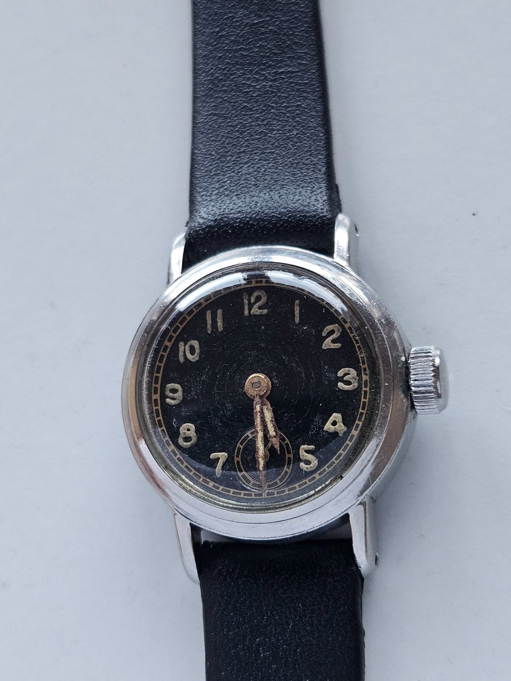 Orologi: 328 No Name dezentral Damenuhr – Usato da Berikon venduto da mmm21