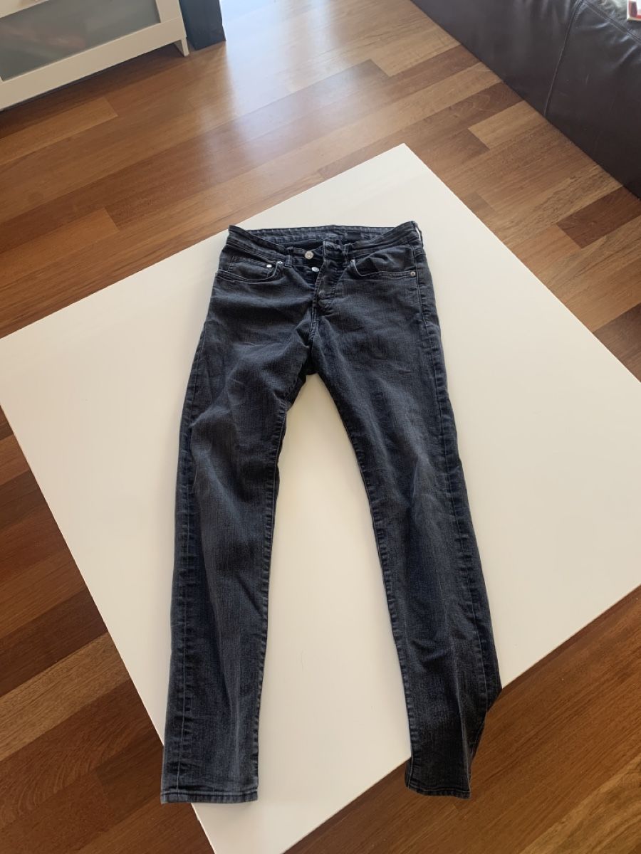 Jeans: Skinny Jeans Black – Gebraucht aus Chexbres von doe_xns6