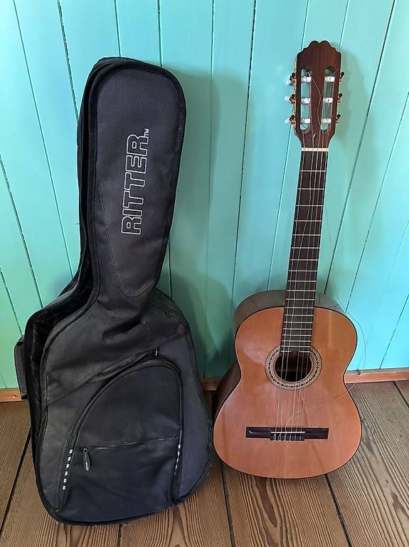 Strumenti musicali: Spanische akkustische Kinder Gitarre – Usato da Zürich venduto da rom_5vdf 2