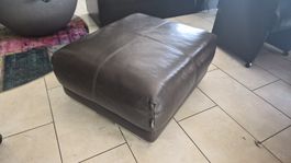 2 edle Leder Hocker Braun, guter Zustand