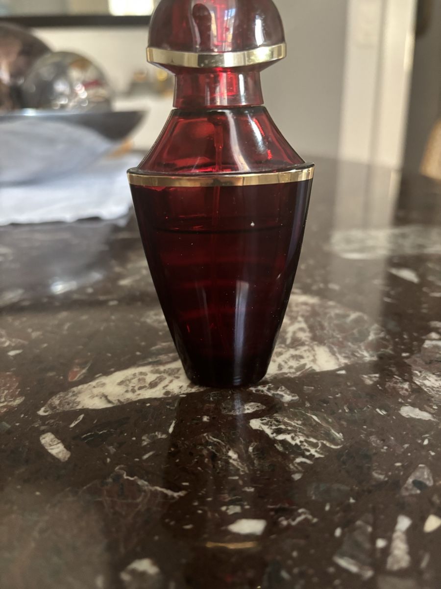 Guerlain Parfum & Eau de Toilette: SAMSARA Guerlain edt. – Gebraucht aus Zürich von BredaB 5