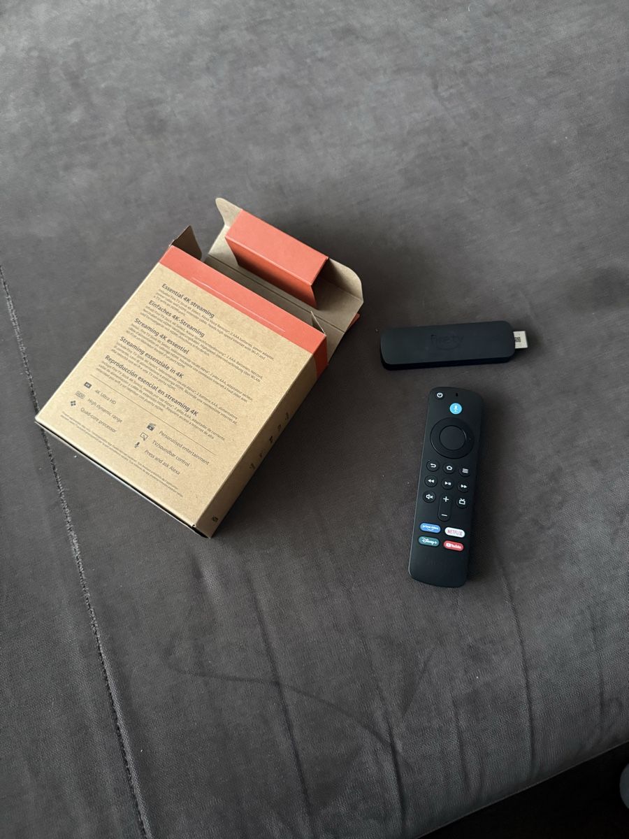 Amazon Systèmes audio & multimédias: Amazon Fire TV Stick 4K Select 2025 – Neuf (Voir description) à Zollikon par glucdeschluc 1