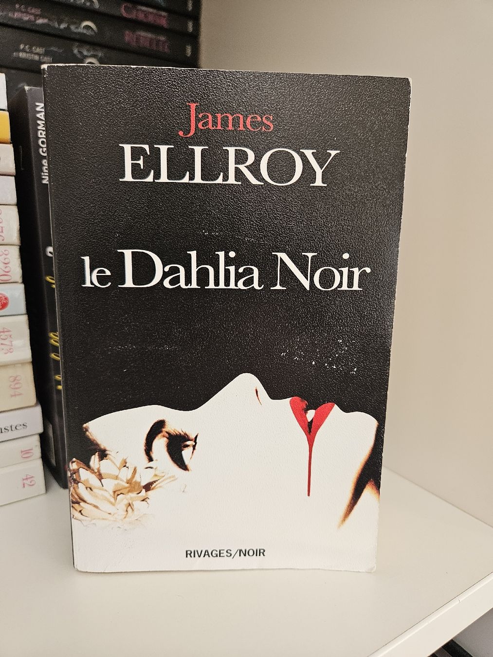Libri: James Ellroy - LE DAHLIA NOIR – Usato da Yvonand venduto da Hannah24