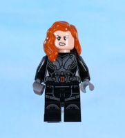 LEGO Minifigur Black Widow - Black Jumpsuit