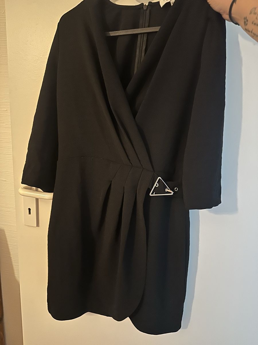 Morgan Kleider: Robe Morgane cache cœur taille 42 – Neu (gemäss Beschreibung) aus Plan-les-Ouates von aur_z5pj