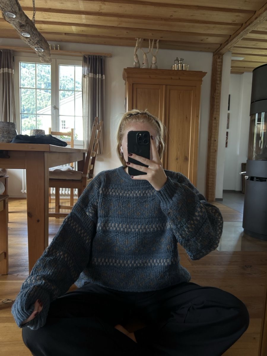 Levi's Pullover & Sweatshirts: Chunky Pullover von Levis – Gebraucht aus Näfels von nat_y6ms