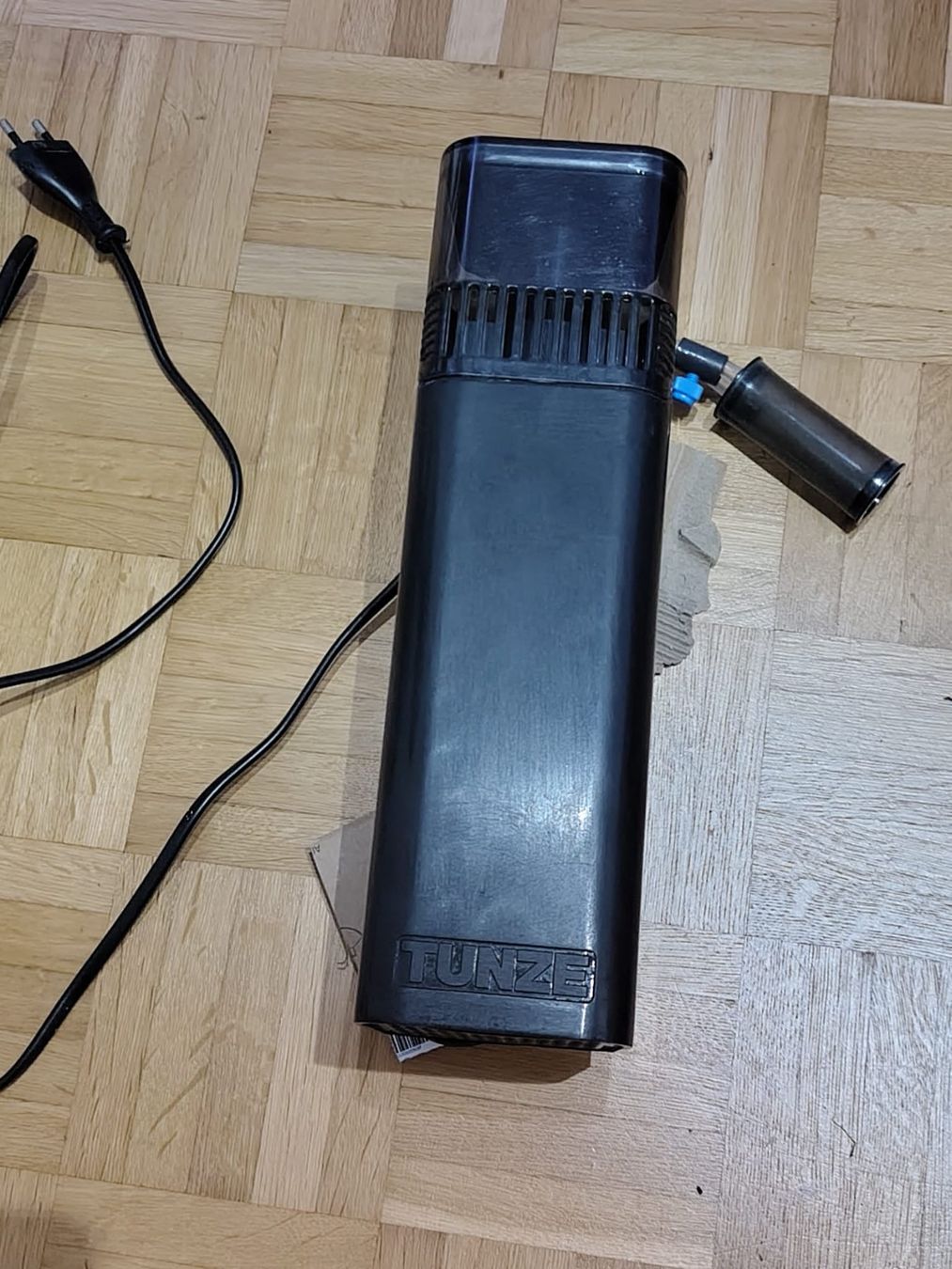 Pompes et pièces: Tunze 9004 – D'occasion à Oberglatt ZH par gm8_fn2f