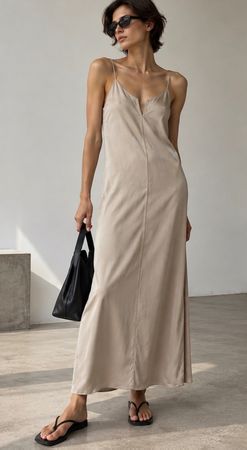 Kleid COS 100% Seide beige Grösse 36