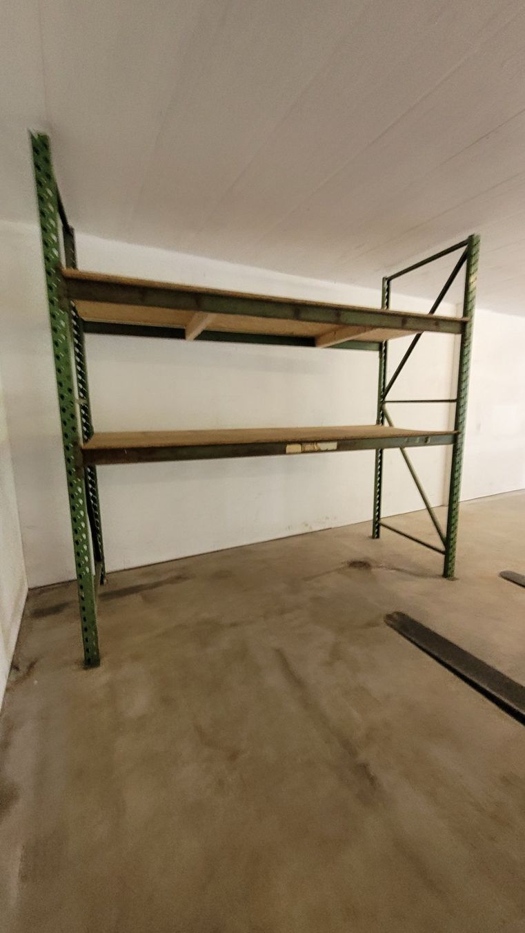 Sonstiges für Baugewerbe: Palettregal – Gebraucht aus Wuppenau von  1