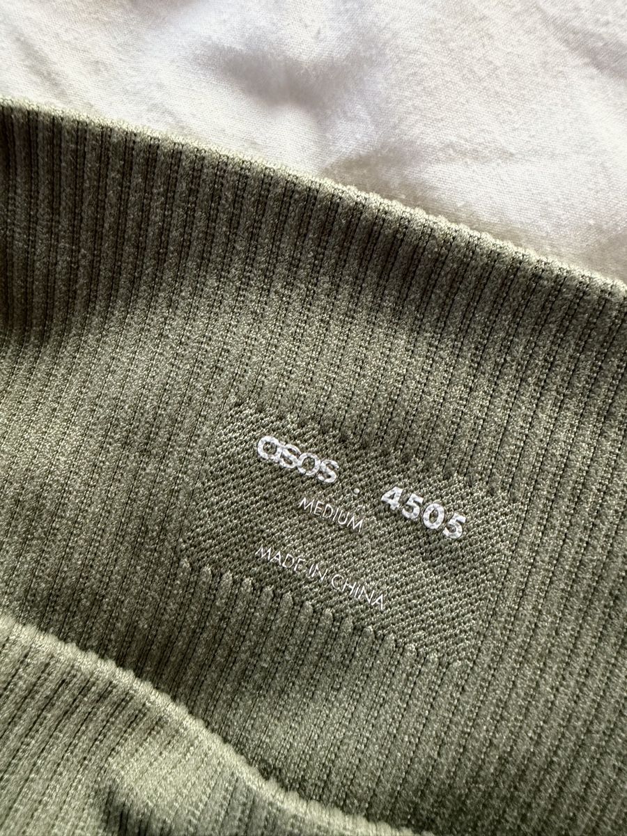 Pantaloni: Shorts green Size M – Usato da Zürich venduto da BettinaMarie2308 2
