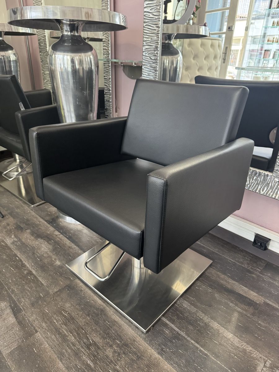 Sedie: Salon Ambiente Coiffeur Stuhl – Usato da Zürich venduto da Privat4444 4