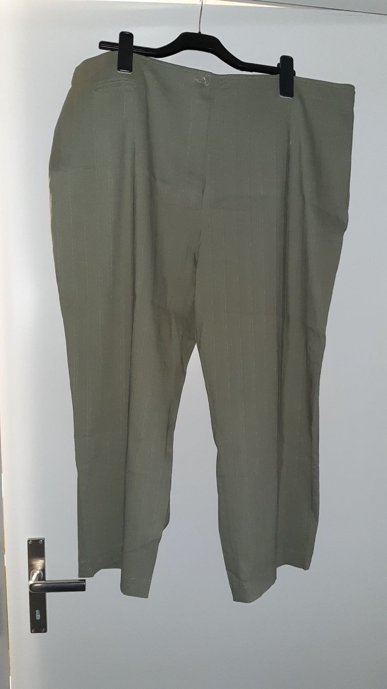 Hosen: Leichte Damen Sommerhose, Grösse 54, – Neu (gemäss Beschreibung) aus Winterthur von meci02 1