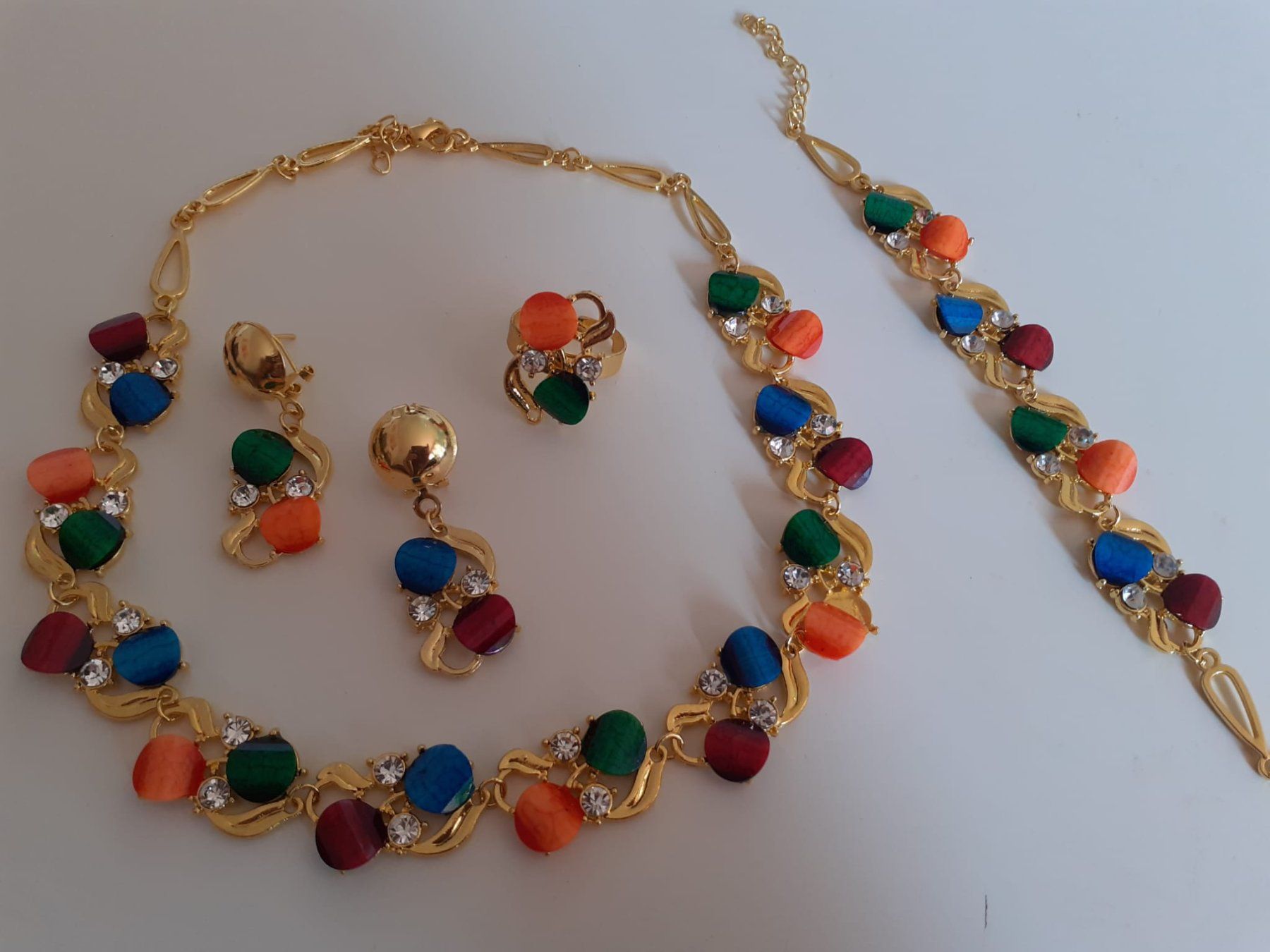 Altri gioielli: 4 teiliges Modeschmuck Set – Nuovo e nell'imballaggio originale da Stansstad venduto da kam_5wgj 2