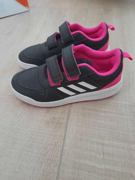 Basket Adidas fille 34 Kaufen auf Ricardo