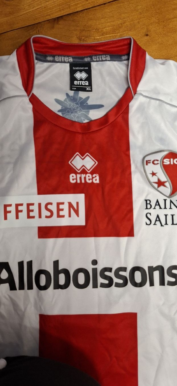 T-Shirts: FC Sion Lacroix – Neu (gemäss Beschreibung) aus Camignolo von Hakunamat5 1