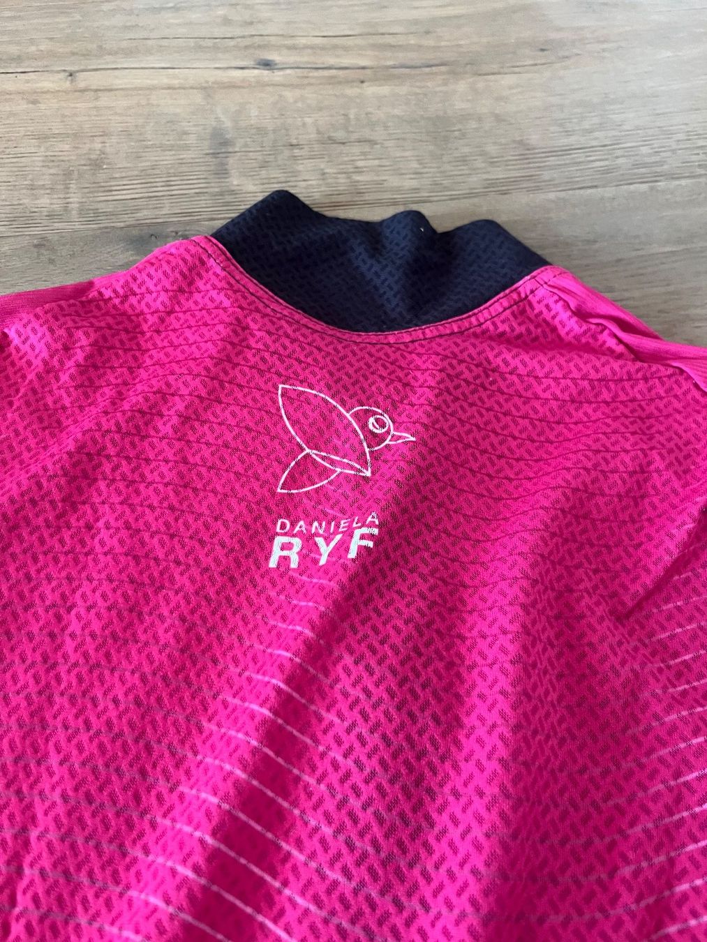 Canottiere & Pantaloni: Trikot kurzarm mit Daniela Ryf Aufdruck – Usato da Altendorf venduto da RockyMountain01 4