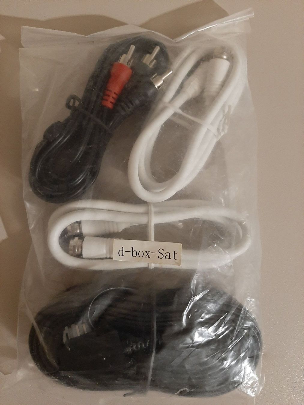 Cavi: Cable d-box sat – Nuovo e nell'imballaggio originale da Porza venduto da ulletta1