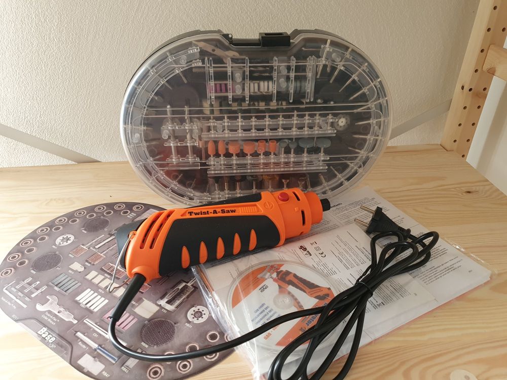 Mediashop Multitool «Twist- A-Saw» Multifunktion Werkzeug (Neu (gemäss ...