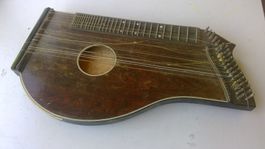 antike Zither von Grossmutter Lüthi - defekt