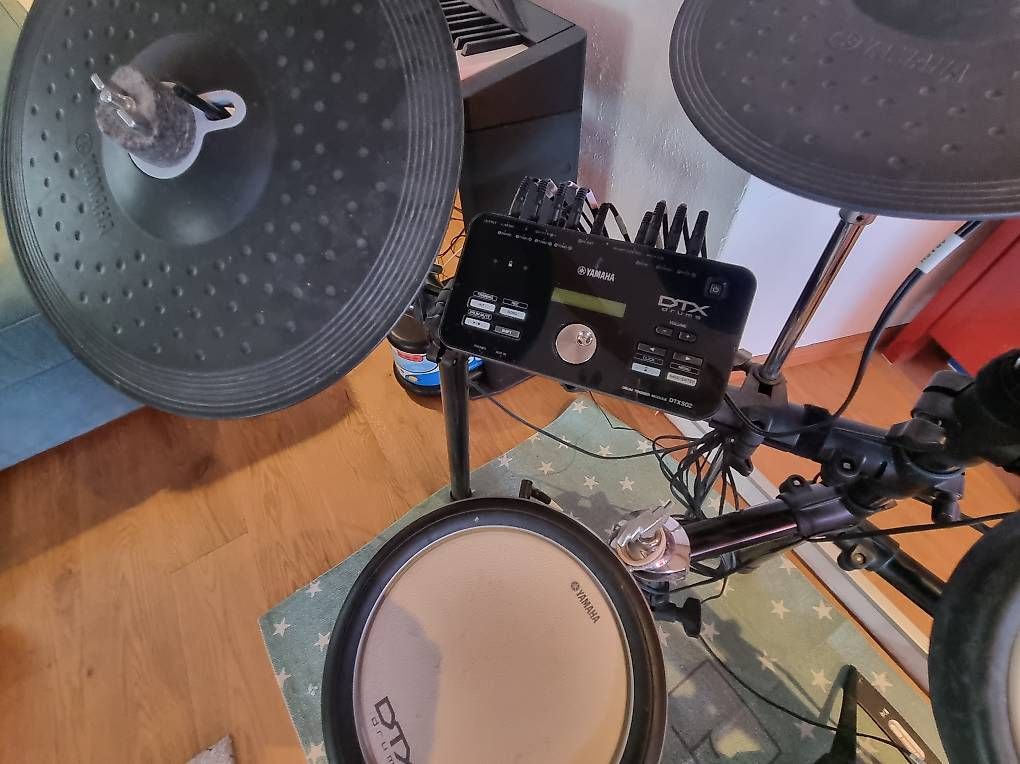 Instruments de musique: Batterie Yamaha DTX digital drums – D'occasion à Granges (Salvan) par Tim22 4