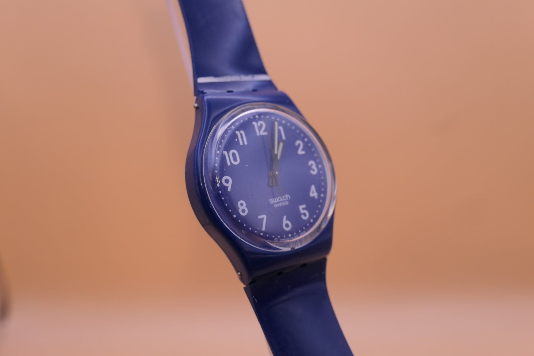 Swatch Orologi: Swatch Gent "UP-WIND" GN230, neue Batterie – Usato da Thun venduto da CHRONOTIKA 2