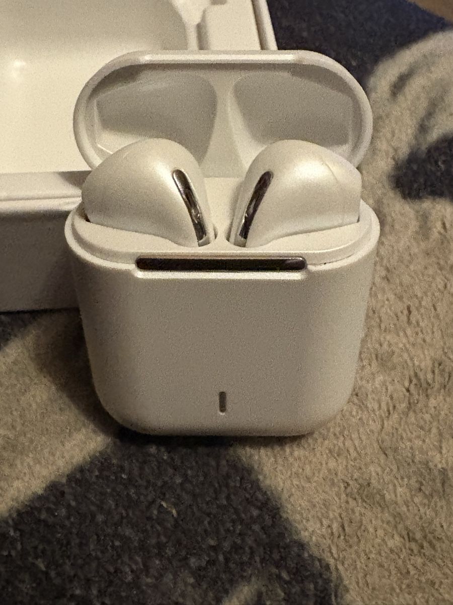 Cuffie: Essager J18 True Wireless Earphones – Usato da Balsthal venduto da hammer008 1