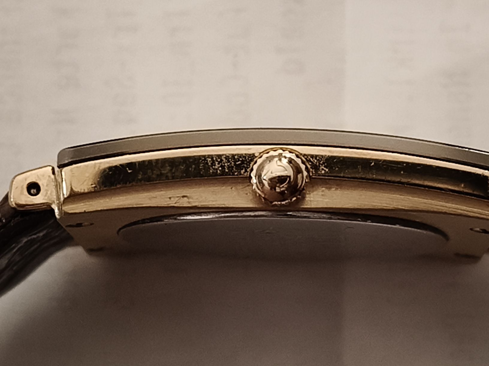 Rado Montres: Rado "Florence"-Quarzuhr läuft – D'occasion à Glattbrugg par tarnkappenbomber 2