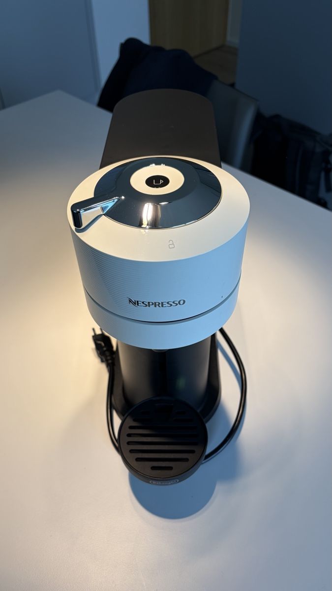 Nespresso Kaffeemaschinen & Espressomaschinen: Nespresso Vertuo Pop – Gebraucht aus Rotkreuz von leo_2zc9