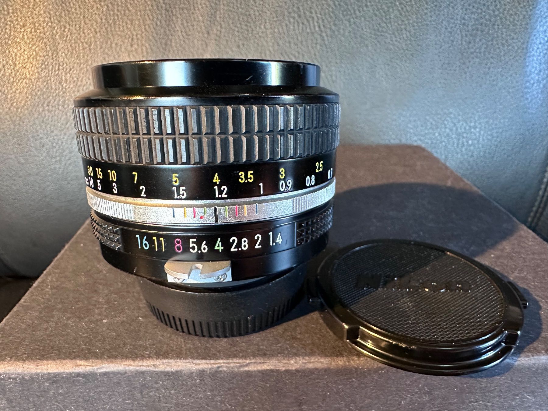 Nikon Obiettivi: NIKON NIKKOR 1.4 / 50mm, nicht Ai – Usato da Uetikon am See venduto da stax55
