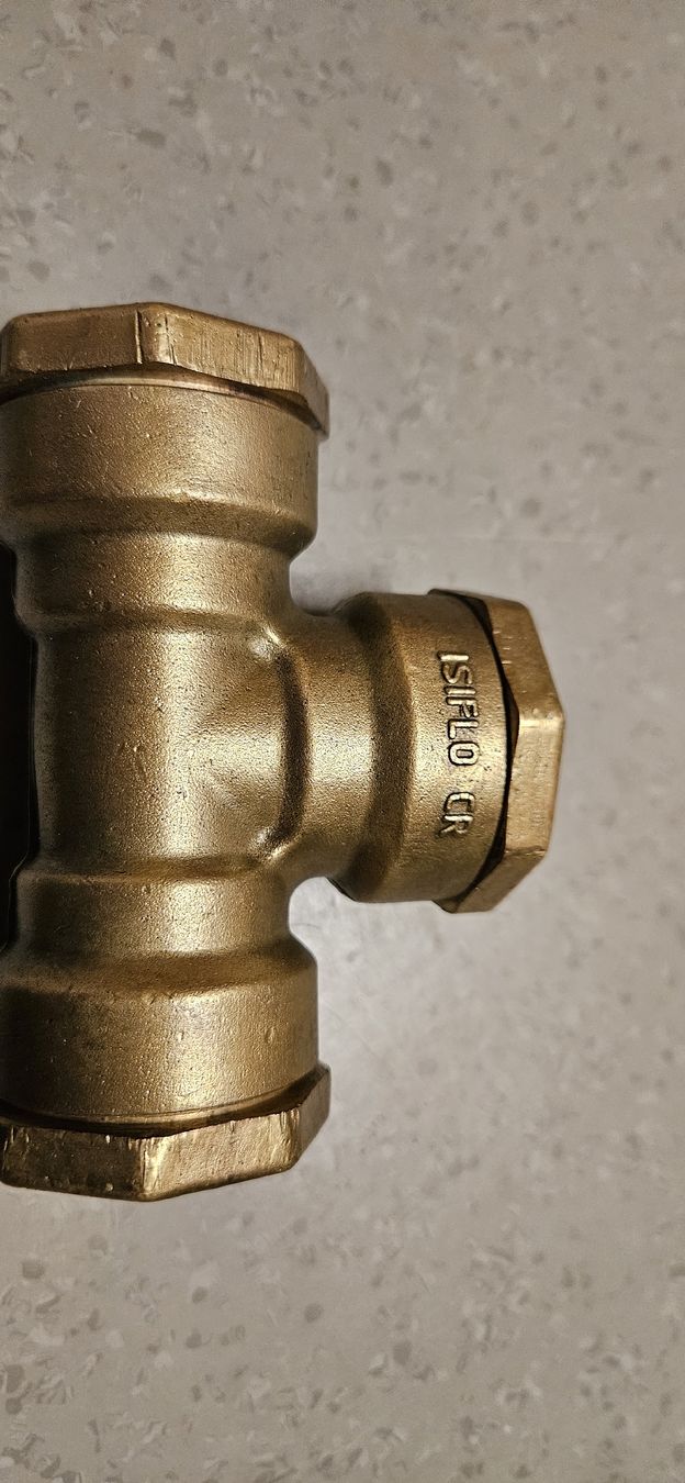 Geberit Tubi & Tubi flessibili: Messingfitting T-Stück ISIFLO – Usato da Baar venduto da Vel...Baar45 2