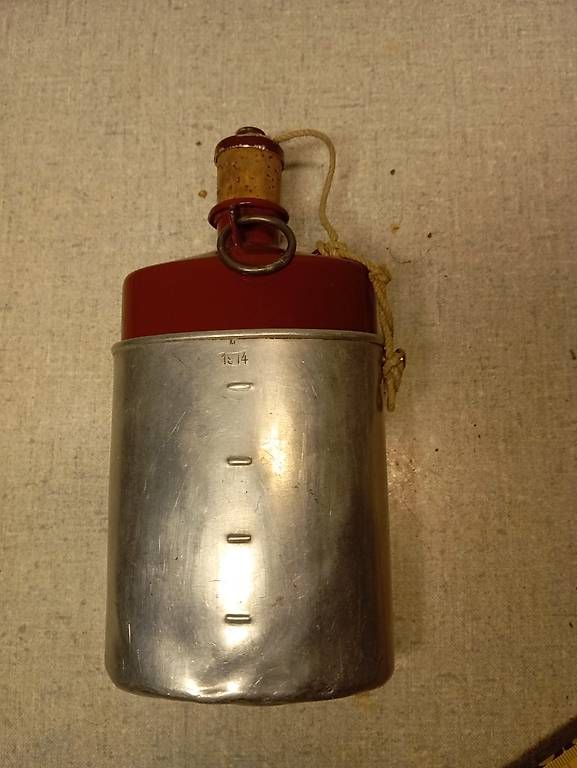 Schweizer Armee Attrezzatura & Pezzi di ricambio: Email Feldflasche 1914 CH – Usato da Basel venduto da Petergunn 2