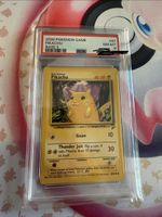 Pokemon Karte Pikachu Base II PSA 8 NM-MT bewertet