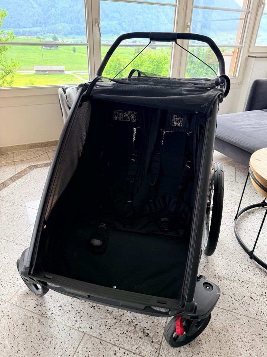 Thule Carrozzine: Thule Chariot Sport 2 – Usato da Tuggen venduto da edz_p755